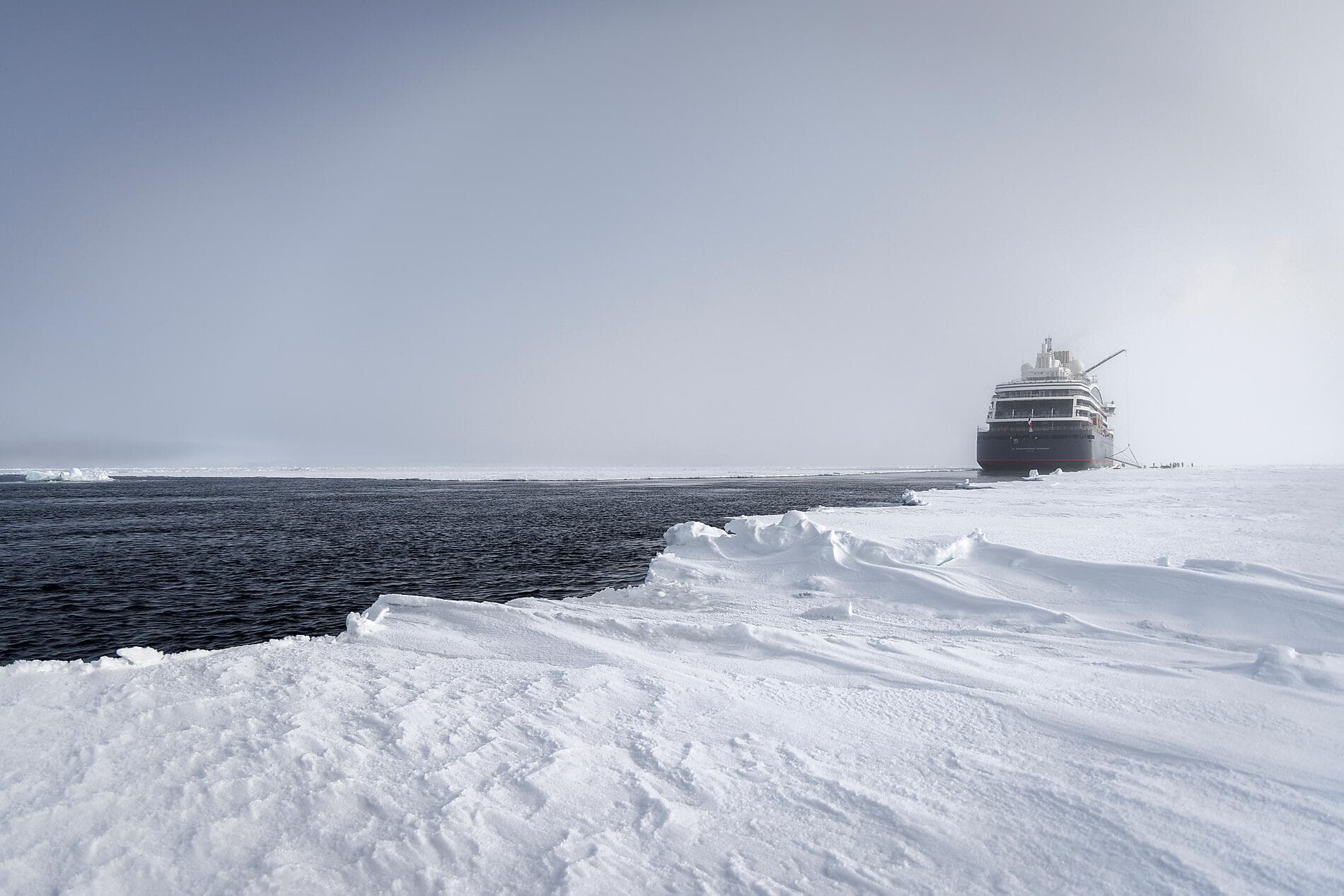 Premières rencontres et baie de Disko insoupçonnée 